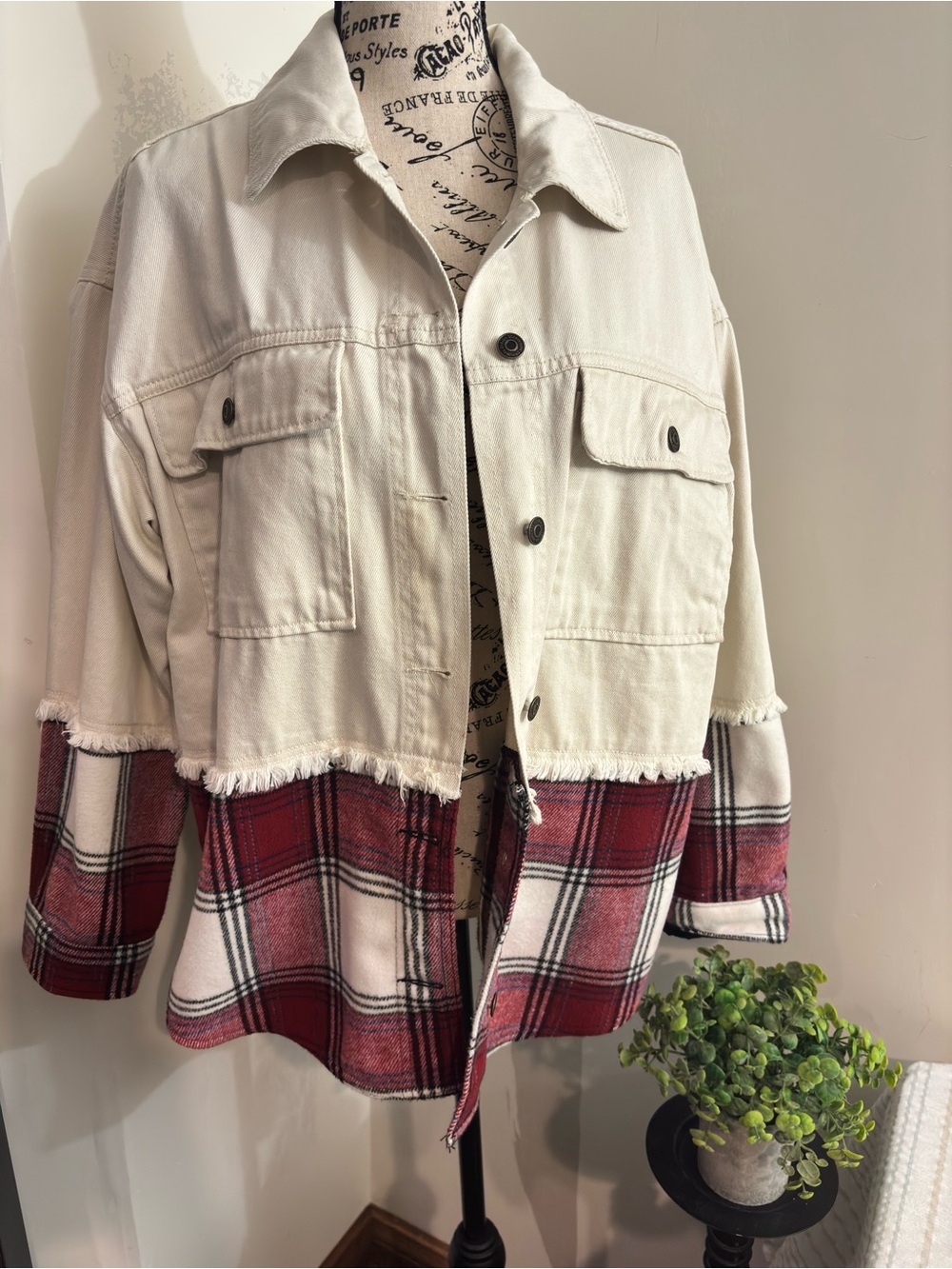 SO Cream and Red Plaid Cropped Shacket Jacket